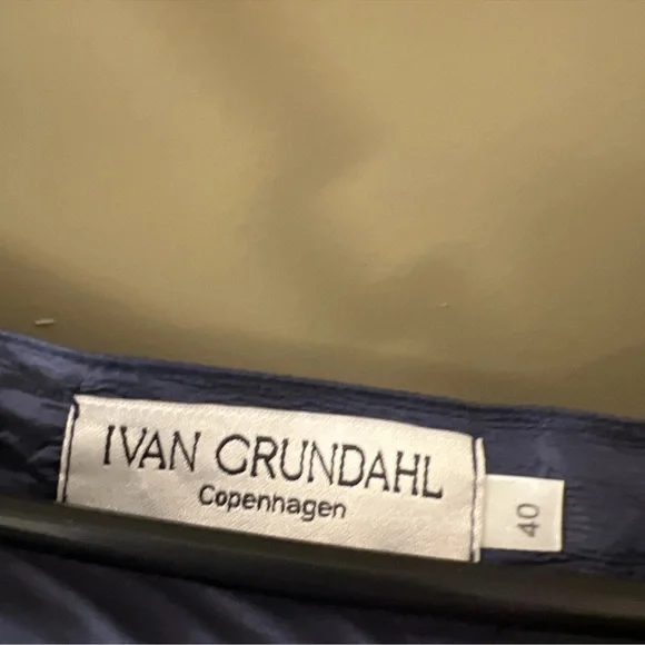 Ivan grundahl nylon Chic A-Line Navy Skirt Sz 40 (item B11) - Picture 8 of 8